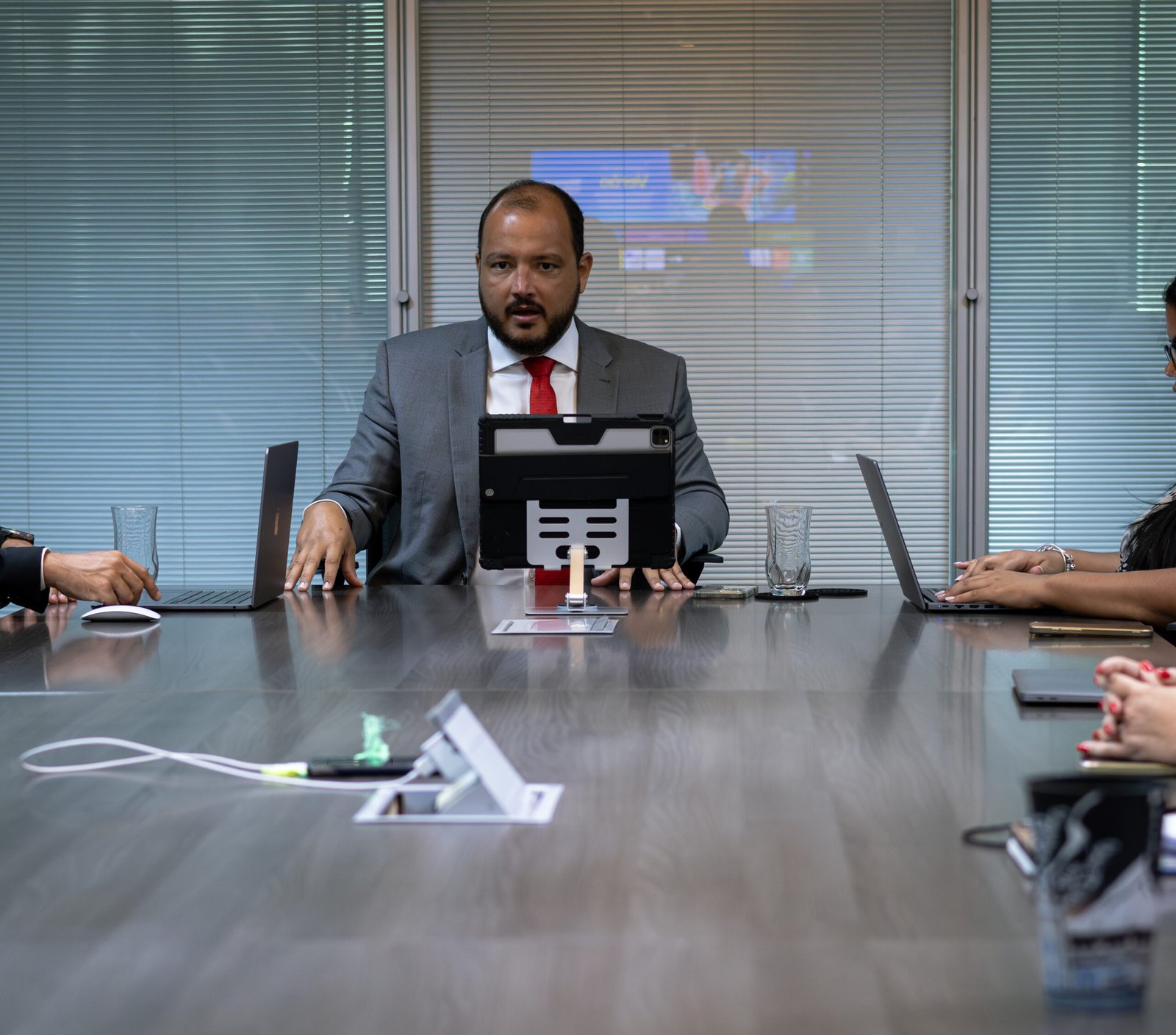 No momento, você está visualizando Reforma tributária aperta rotina de empresas e pagadores de impostos