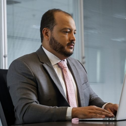 Precatório no espólio: quando um crédito “esquecido” pode virar herança perdida